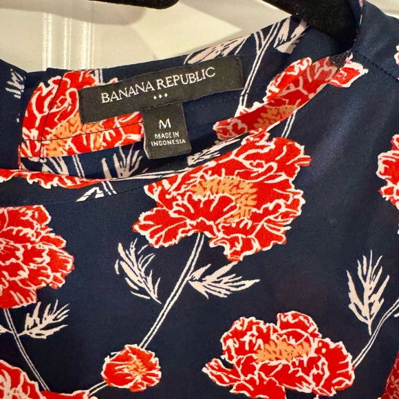 Banana Republic Floral Navy Women's Top M - Picture 3 of 4